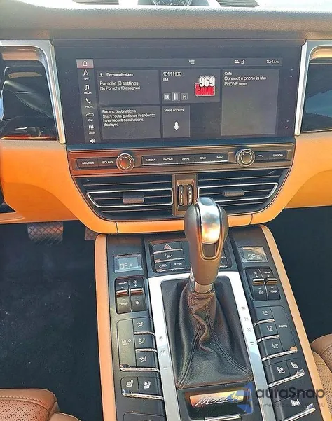 2019 Porsche Macan z USA, uszkodzony, nr VIN WP1AA2A55KLB04345